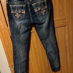Rock revival size 29. Skinny jean, dark